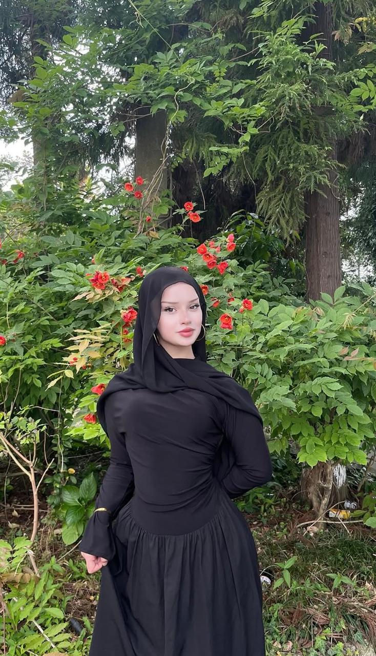 Çökek Manken Gibi Escort Bayan Beril
