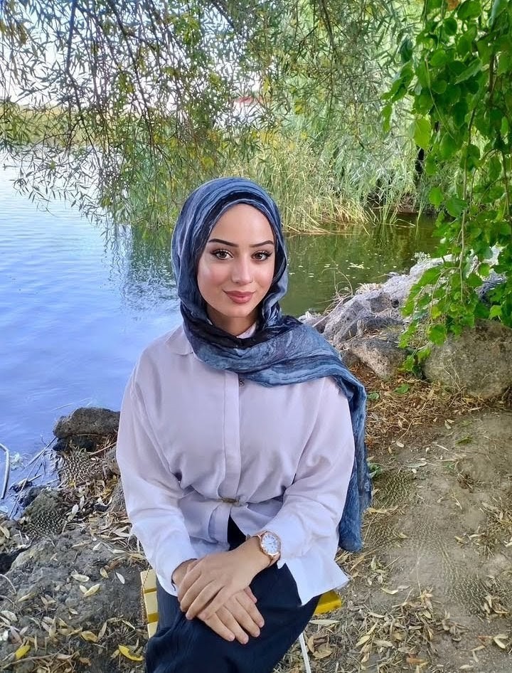 Turunçlu Sabırlı Bayan Bayan Escort Beril