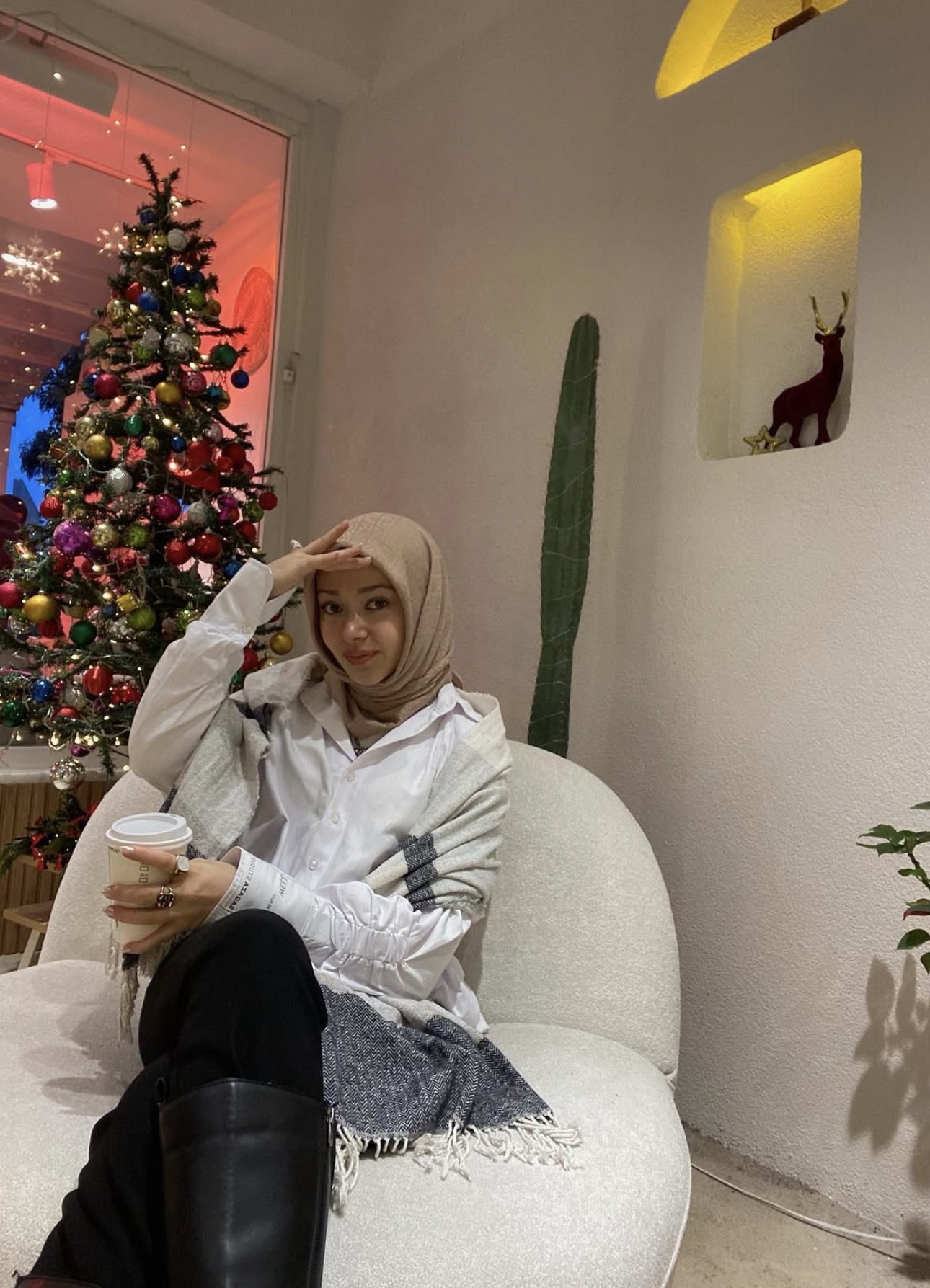 Çökek Güzel Bir Sevgili Escort Müjde