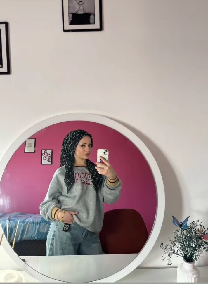 Çınarlı Mistik Kadın Escort Özlem